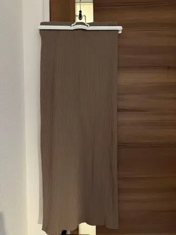 NOBLE 골지 타이트 스커트