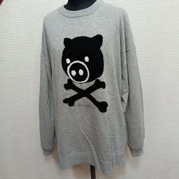 드럭 스토어즈 부타 스컬 긴팔 니트 스웨터 새상품