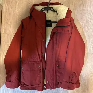 그린 레이블 릴랙싱 마운틴 후드티 M 레드