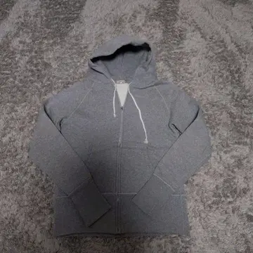 [ DRESSTERIOR ] 그레이 지퍼 후드 부착 후드티