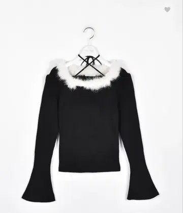 evelyn 블랙 넥 퍼 니트