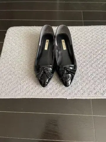 DIANA 여성 신발 리본 포함 천연 가죽 23.5CM