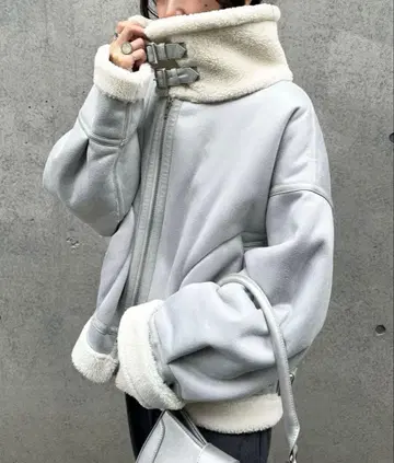 MAJESTIC LEGON 오버 사이즈 보아 블루종