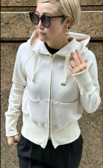 [택 포함 미사용] JENNE 일본제 미라인 후드티 L 아이보리