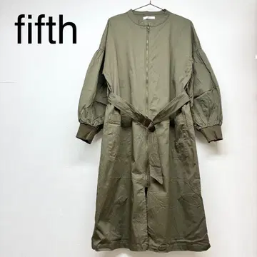 새상품급 피프스 카키 긴팔 아우터 M 사이즈