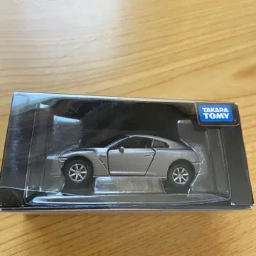 토미카 리미티드 NISSAN GT-R