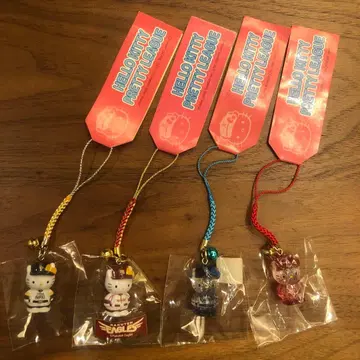 지역 한정 키티 프로야구 시리즈 스트랩 4종 세트 2005년제