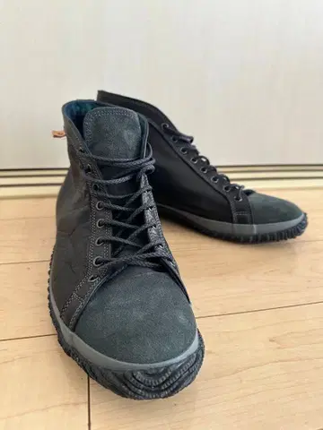 SPRINGLE MOVE 블랙 하이컷 스니커즈 L 사이즈