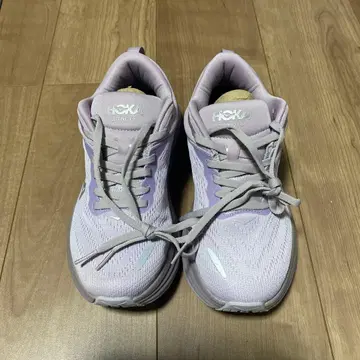 HOKA 연보라 러닝화 23.0cm