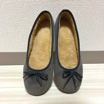 그레이 스웨이드 발레 슈즈 리본 포함