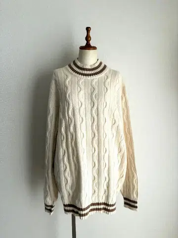 브루넬로 쿠치넬리 캐시미어 케이블 니트 스웨터 긴팔