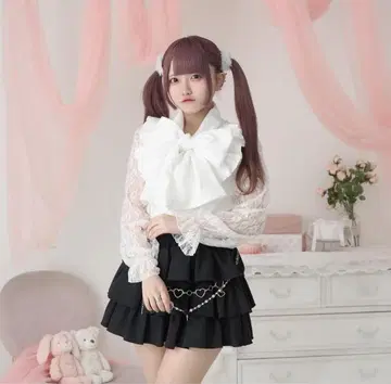 [ Palelfy ] 소매 레이스 보타이 블라우스 화이트 팔엘피