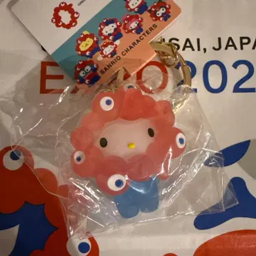 미야쿠미야쿠 산리오 클리어 컬러 헬로키티 오사카 간사이 만박 키링