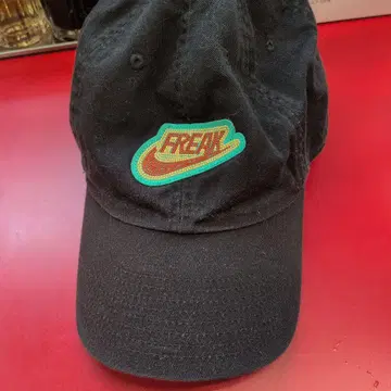 Nike FREAK 로고 블랙 캡 1Size
