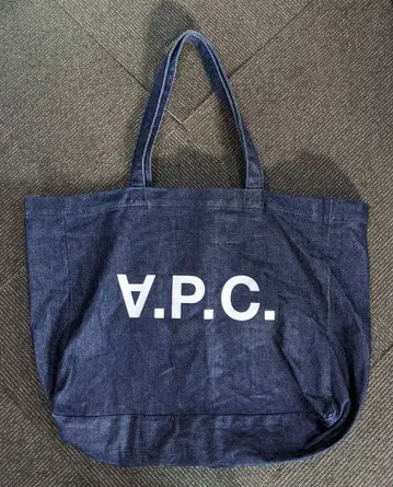 A.P.C 토트백 데님 로고 네이비