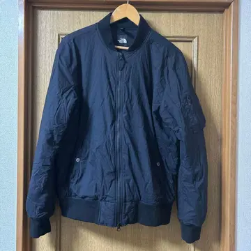 THE NORTH FACE MA-1 봄버 자켓 사이즈 L 블랙