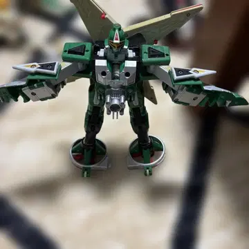 인풍전대 허리케인저