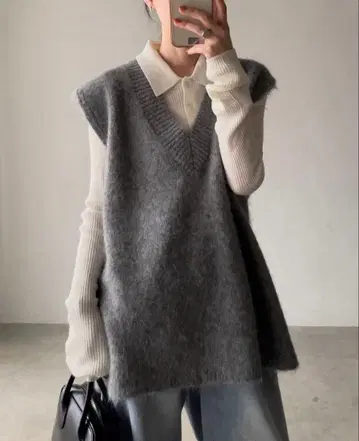 fashiru V neck shaggy knit vest 니트 베스트