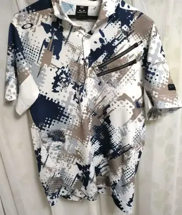 OAKLEY 카모 패턴 퍼포먼스 핏 셔츠 JPN XL