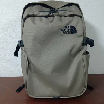 더 노스페이스/THE NORTH FACE 백팩 24L 카키색