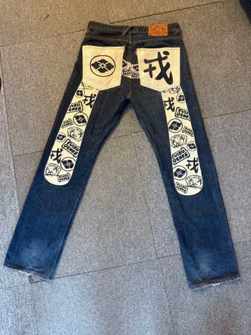 EVISU 에비수 다이코쿠 빅 카모메 30