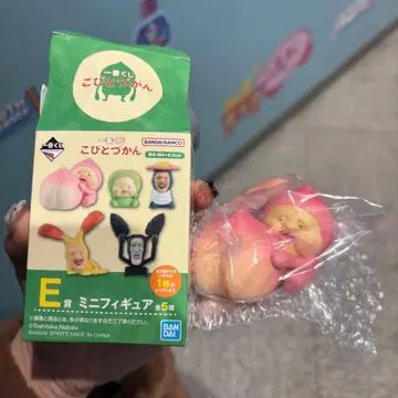 코비토즈칸 제일복권 카쿠레모모지리 E상 미니 피규어