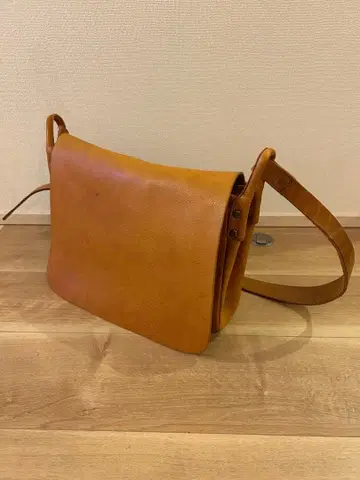 SLOW 숄더백 카멜