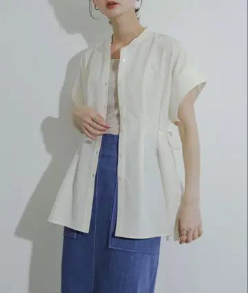 [택 포함 새상품] 센스 오브 플레이스 바이 어반 리서치 블라우스