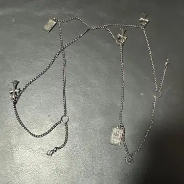 크로스와 플레이트 참 포함 목걸이