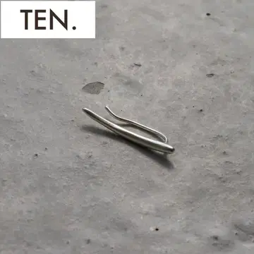 TEN. 엣지 링 귀걸이 실버 오른쪽 귀용