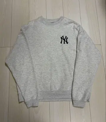 빅 실루엣 백 프린트 크루넥 맨투맨/YANKEES