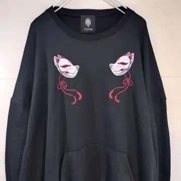 드래그 허니 맨투맨 여우 가면 자수 디자인 블랙