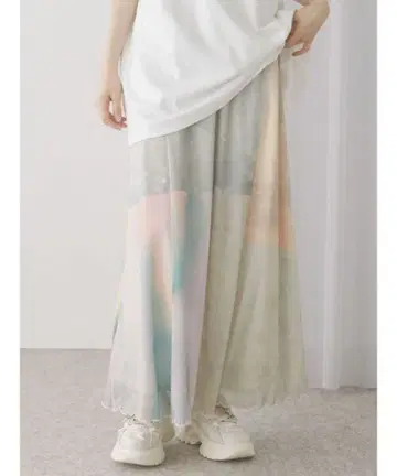 merryjenny 메쉬 플레어 스커트