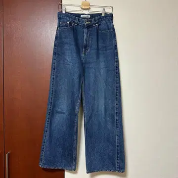 맥피(MACPHEE) 데님 청바지