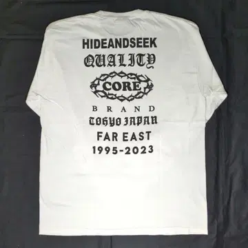 하이드&시크 긴팔 T셔츠 미사용 L 사이즈 화이트