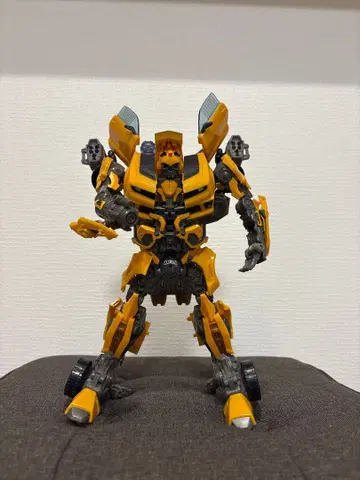 트랜스포머 범블비 피규어