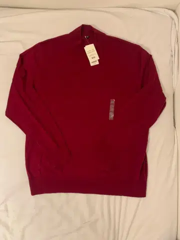UNIQLO 엑스트라 파인 메리노 모크넥 스웨터 택 포함 미사용품 레드