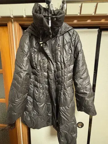 LABELDA 다크 그레이 퍼퍼 자켓