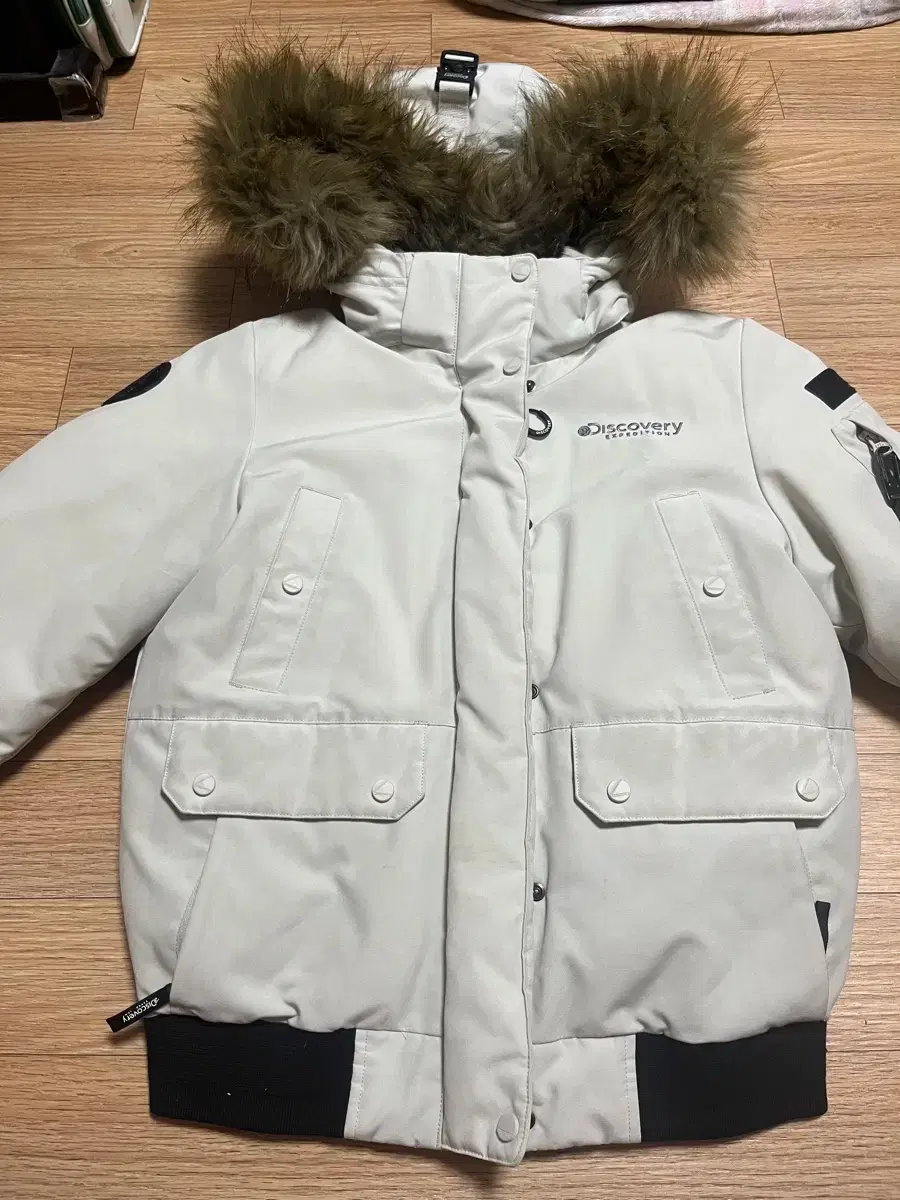 Discovery Expedition Ivory Padding Jumper