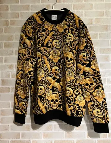 ZARA 스컬과 장미 자수 트레이닝복