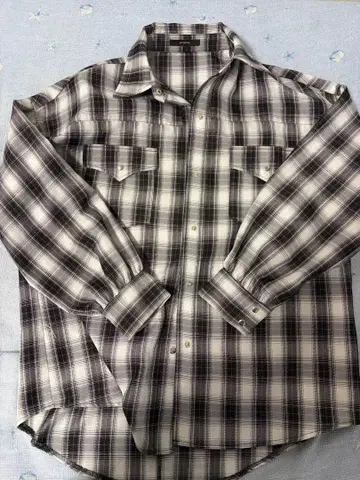 EMODA 체크 무늬 긴팔 셔츠