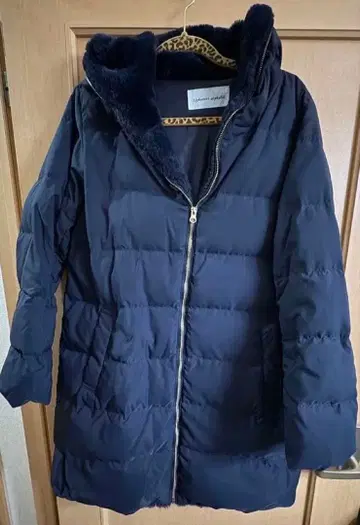 알파벳 네이비 다운 자켓 F 사이즈