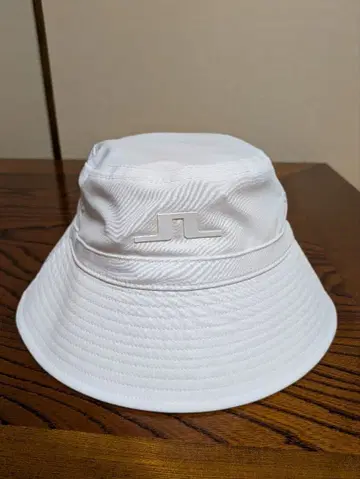 J.LINDEBERG 제이 린드버그 버킷햇 화이트