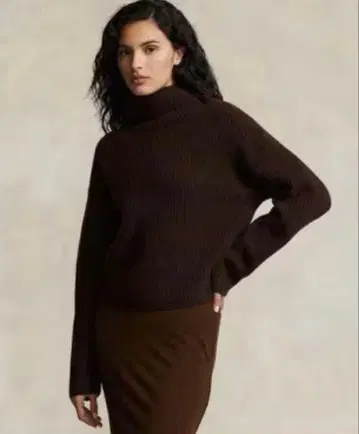 랄프 로렌 터틀넥 스웨터