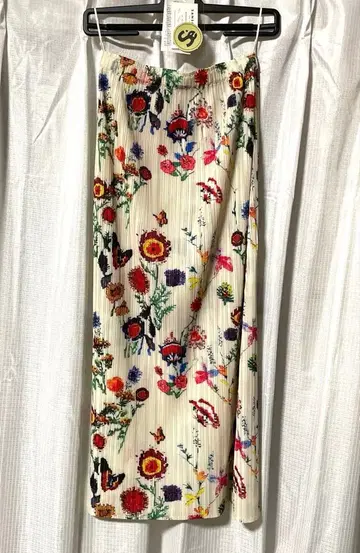 플라워 슬릿 스커트 [ SANSeLF ]