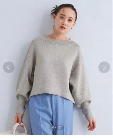 그린 라벨 릴랙싱 라메 크롭 풀오버 니트