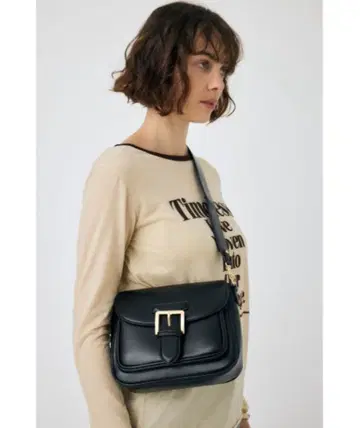 [ 새상품급 ] SADDLE SHOULDER BAG / 새들 숄더백