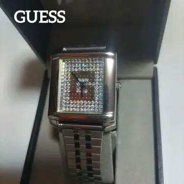 GUESS 게스 남성용 손목시계 실버 큐빅 미사용 새상품/배터리 방전