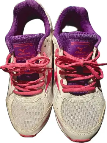 미즈노 여성용 스니커즈 화이트/핑크/퍼플