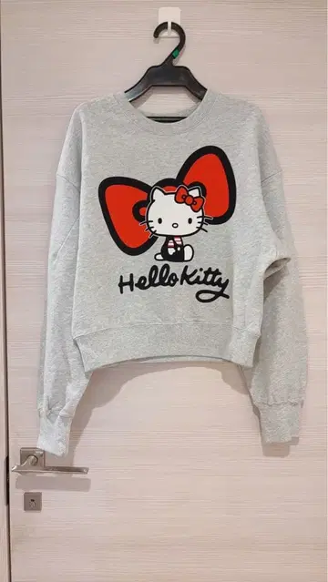 [ HELLO KITTY ] 바리에 풀오버